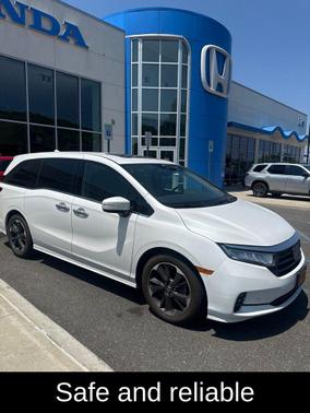 Platinum White Pearl 2023 Honda Odyssey Elite
