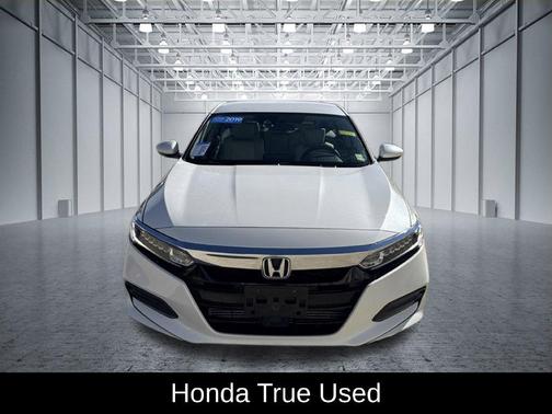 Platinum White Pearl 2019 Honda Accord LX