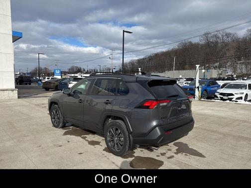 2024 Toyota RAV4 Hybrid XLE Premium