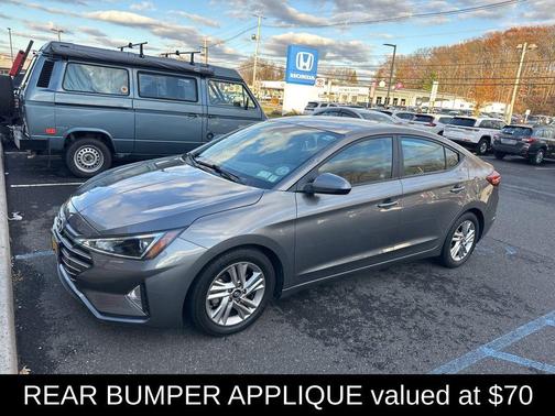 2019 Hyundai ELANTRA SEL