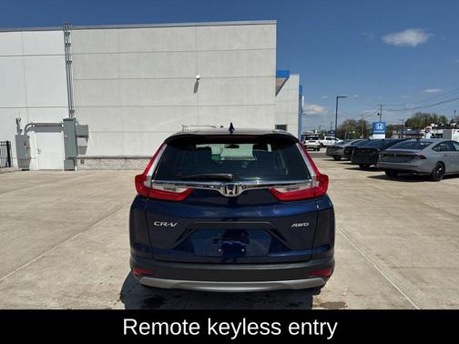 Obsidian Blue Pearl 2019 Honda CR-V LX