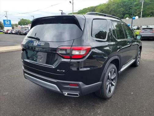 2025 Honda Pilot Elite