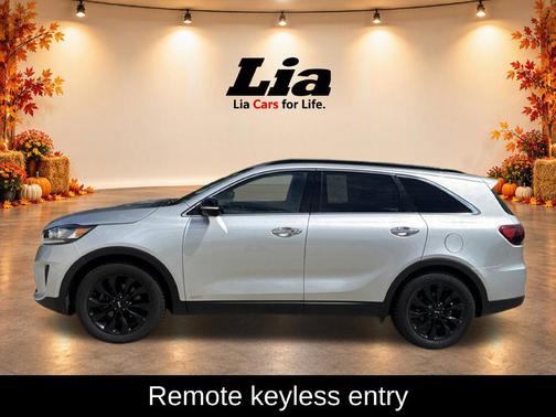 Sparkling Silver 2020 Kia Sorento S