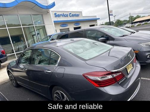 2017 Honda Accord EX-L w/Navigation & Honda Sensing