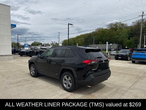 Midnight Black Metallic 2022 Toyota RAV4 Hybrid XLE