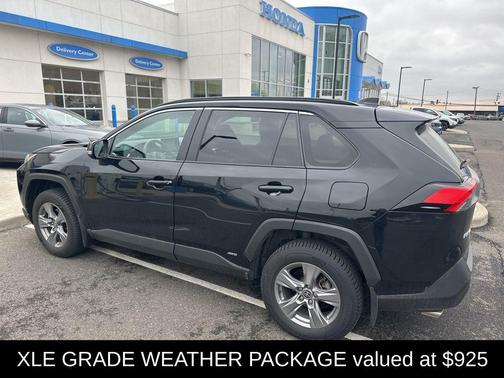 Midnight Black Metallic 2022 Toyota RAV4 Hybrid XLE