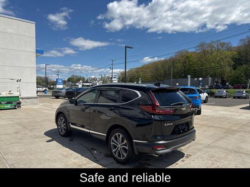 Crystal Black Pearl 2022 Honda CR-V AWD Touring