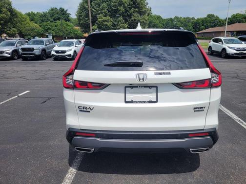 Platinum White Pearl 2026 Honda CR-V Hybrid Sport Touring AWD