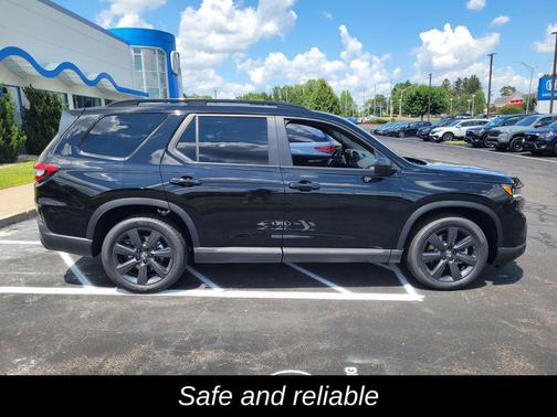 2025 Honda Pilot Sport