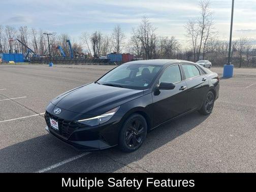 2021 Hyundai ELANTRA SEL