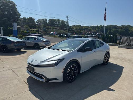 2023 Toyota Prius Prime XSE Premium