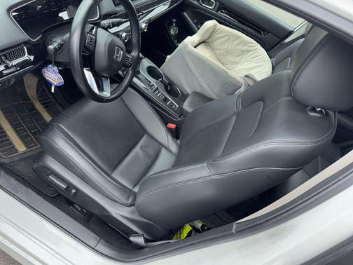 Platinum White Pearl 2023 Honda Civic Touring