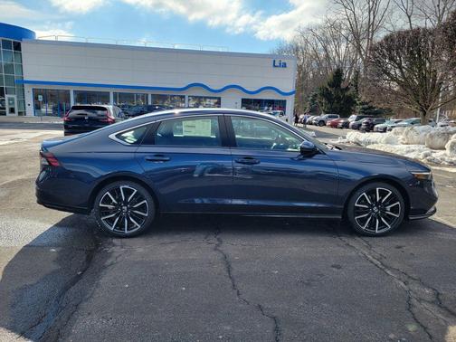 2026 Honda Accord Hybrid Touring