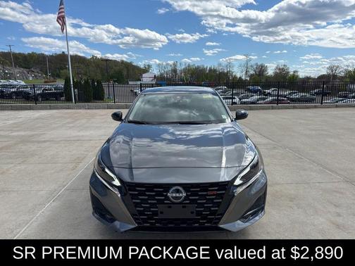 Gun Metallic 2025 Nissan Altima SR AWD