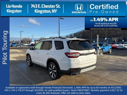 2023 Honda Pilot Touring 8-Passenger