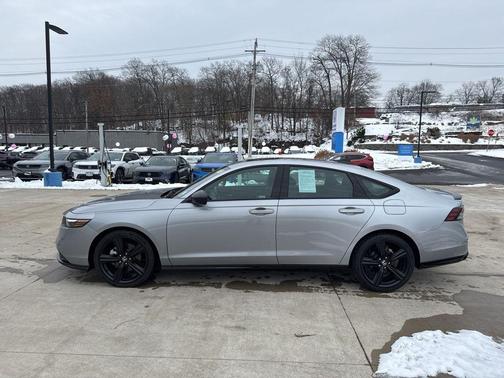 2024 Honda Accord Hybrid Sport-L