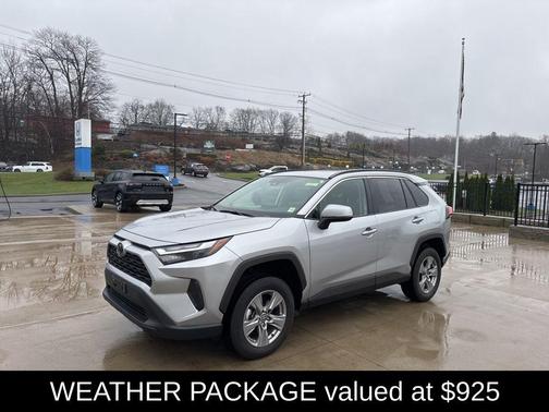 2024 Toyota RAV4 XLE