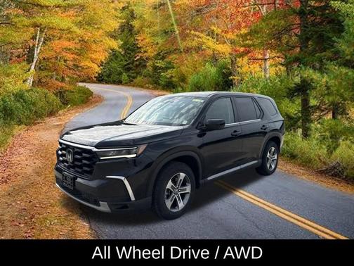 Crystal Black Pearl 2025 Honda Pilot EX-L