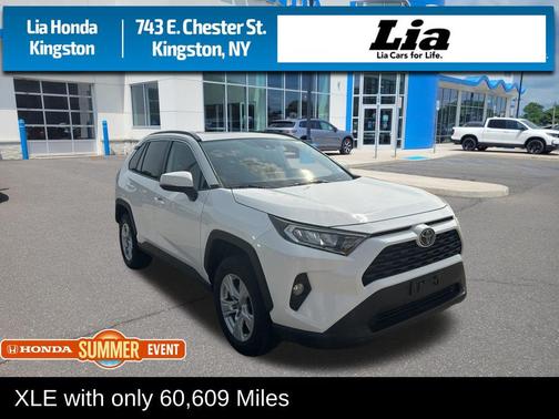 Super White 2019 Toyota RAV4 XLE