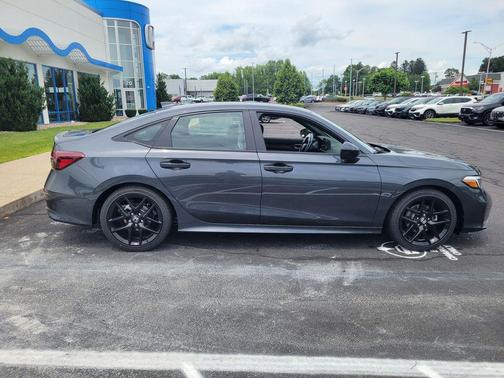 Meteorite Gray Metallic 2026 Honda Civic Sport