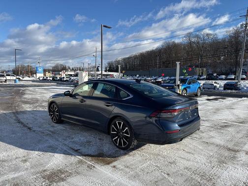 2024 Honda Accord Hybrid Touring