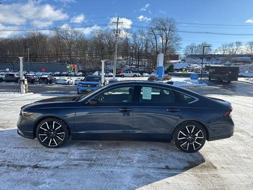 2024 Honda Accord Hybrid Touring