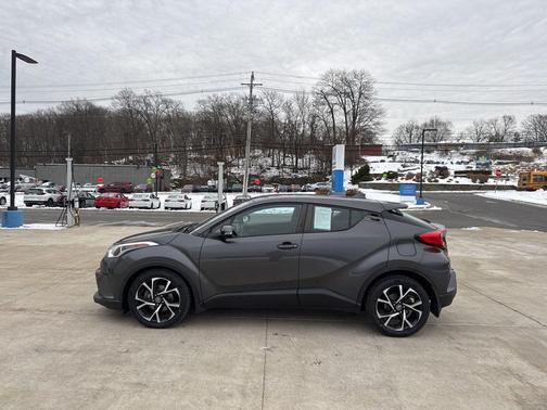 2018 Toyota C-HR XLE