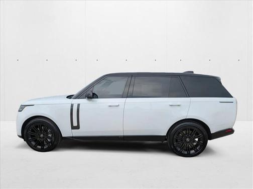 2025 Land Rover Range Rover P530 SE 7 Seat
