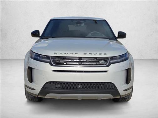 Seoul Pearl Silver Metallic 2026 Land Rover Range Rover Evoque Core S