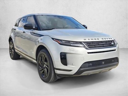 Seoul Pearl Silver Metallic 2026 Land Rover Range Rover Evoque Core S