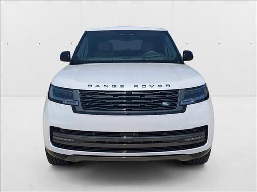 2025 Land Rover Range Rover P400 SE 7 Seat