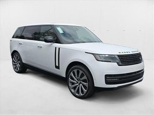 2025 Land Rover Range Rover P400 SE 7 Seat