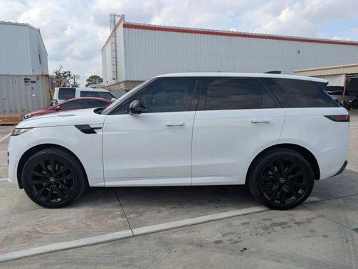 2023 Land Rover Range Rover Sport SE