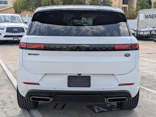 2023 Land Rover Range Rover Sport SE