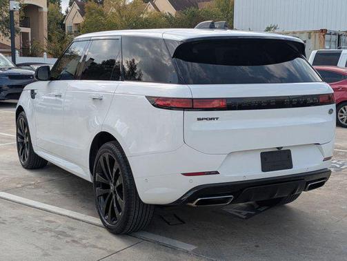 2023 Land Rover Range Rover Sport SE