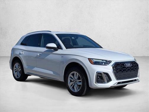 2024 Audi Q5 45 S line Premium