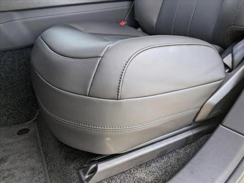 2025 Land Rover Range Rover P550e SE