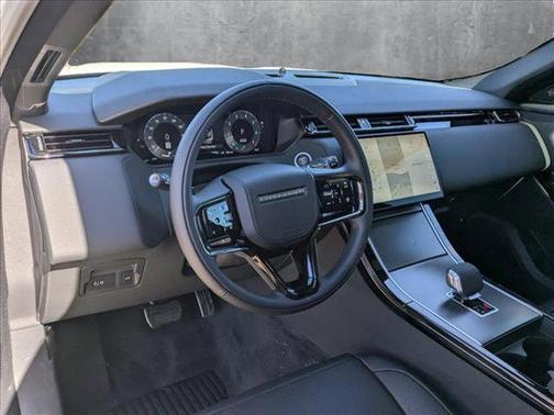 2025 Land Rover Range Rover Velar P250 SE R-Dynamic