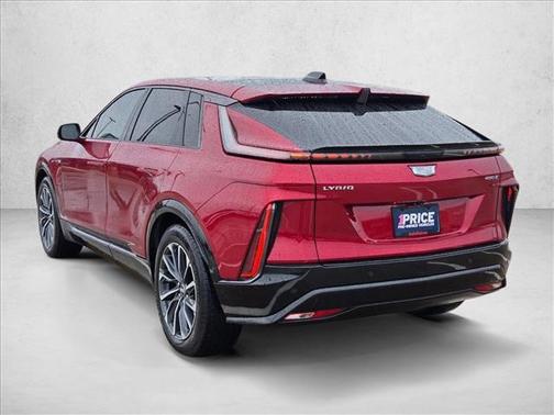 2024 Cadillac LYRIQ Sport