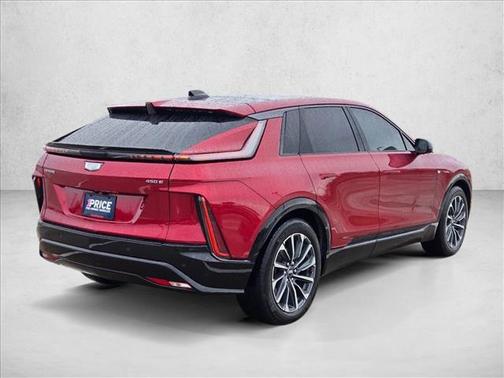 2024 Cadillac LYRIQ Sport