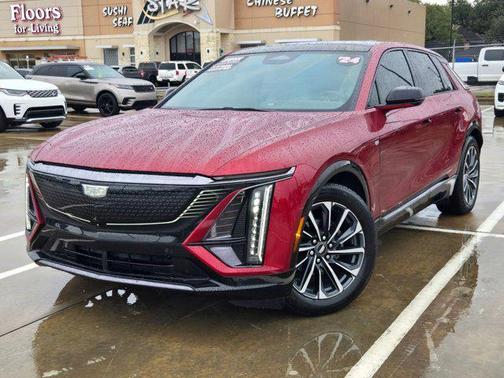 2024 Cadillac LYRIQ Sport