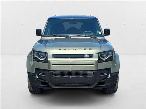 2025 Land Rover Defender 110 P400 X-Dynamic SE