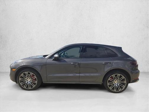 2015 Porsche Macan Turbo