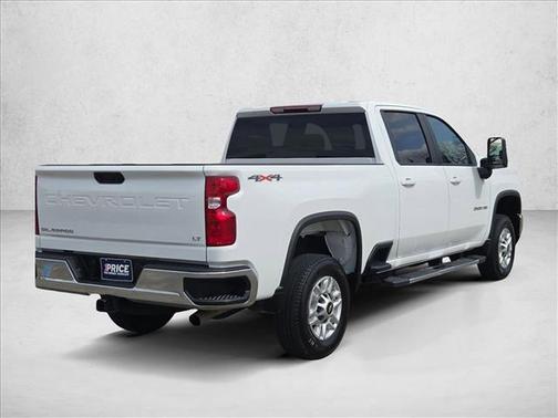 Summit White 2025 Chevrolet Silverado 2500 LT