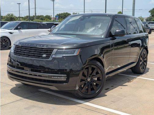 2025 Land Rover Range Rover P550e SE