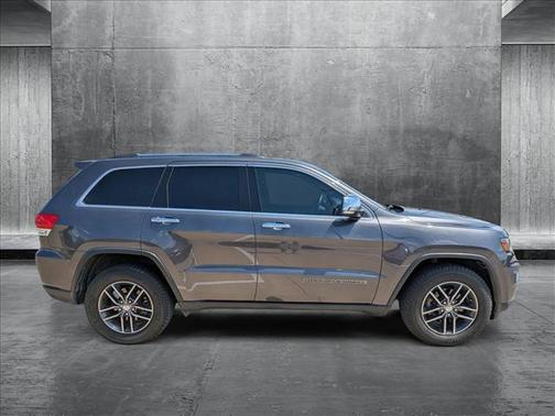 2017 Jeep Grand Cherokee Limited X