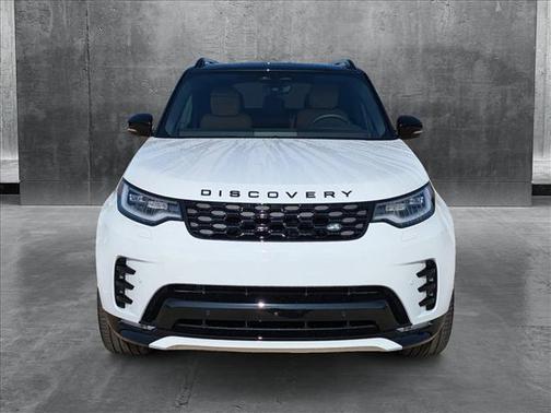 2025 Land Rover Discovery P360 Dynamic SE