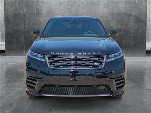 2026 Land Rover Range Rover Velar P250 SE R-Dynamic
