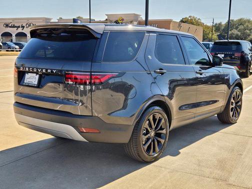 2026 Land Rover Discovery S