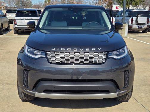 2026 Land Rover Discovery S